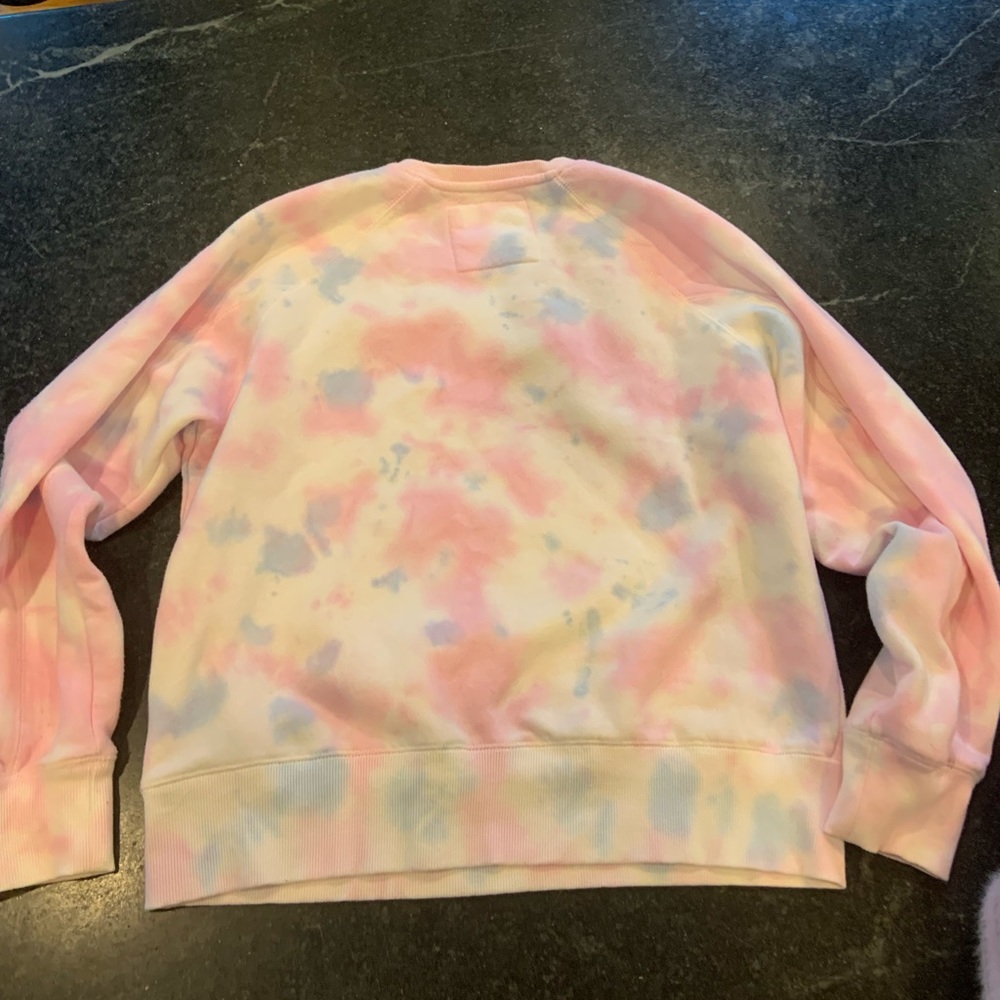 Tie-dye sweatshirt